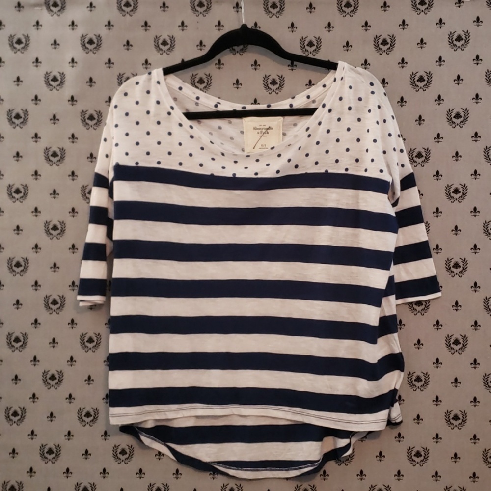 Abercrombie and Fitch T-shirt